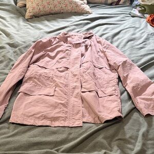 Blush jacket lightweight 
100% nylon 
Size M
